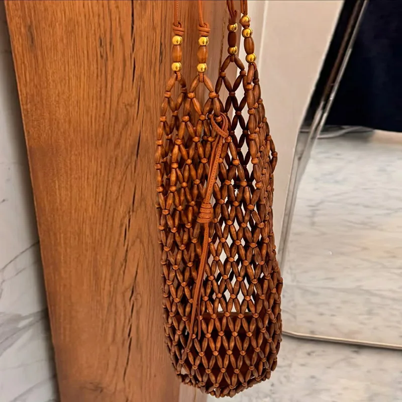Women Woven Hand Bag Summer Design Hollow-out Wooden Bead Tote Bucket Shoulder Bag Female Reticulate Netted Canvas Beach Handbag