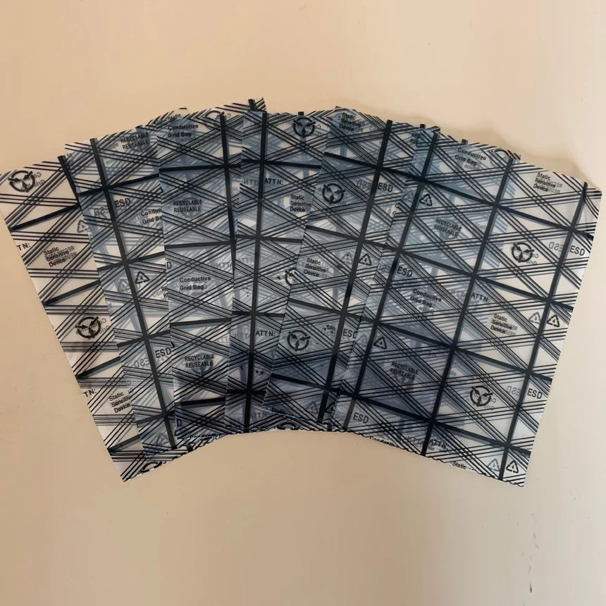 

30*40cm 30x40cm 35*45cm 35x45cm Mainboard Card Plastic PE Open Top ESD Anti Static Shielding Net GRID Mesh Pouch Storage Bag