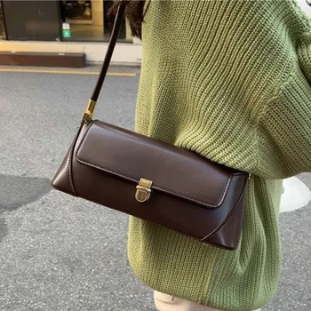 Borse sotto le ascelle in tinta unita alla moda Borse a tracolla in pelle PU per donna Design di lusso piccola borsa Pochette subaxilari femminili 1