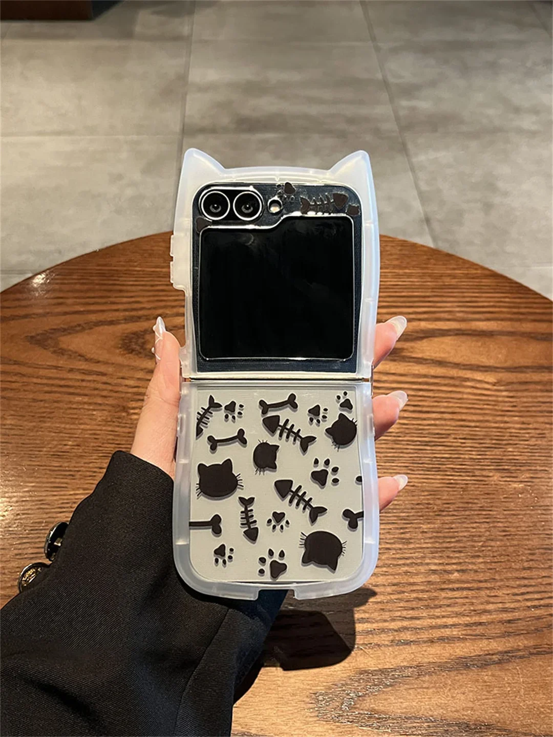 Korean Cute Cat Ear Edge Painting Shockproof Kitty Case