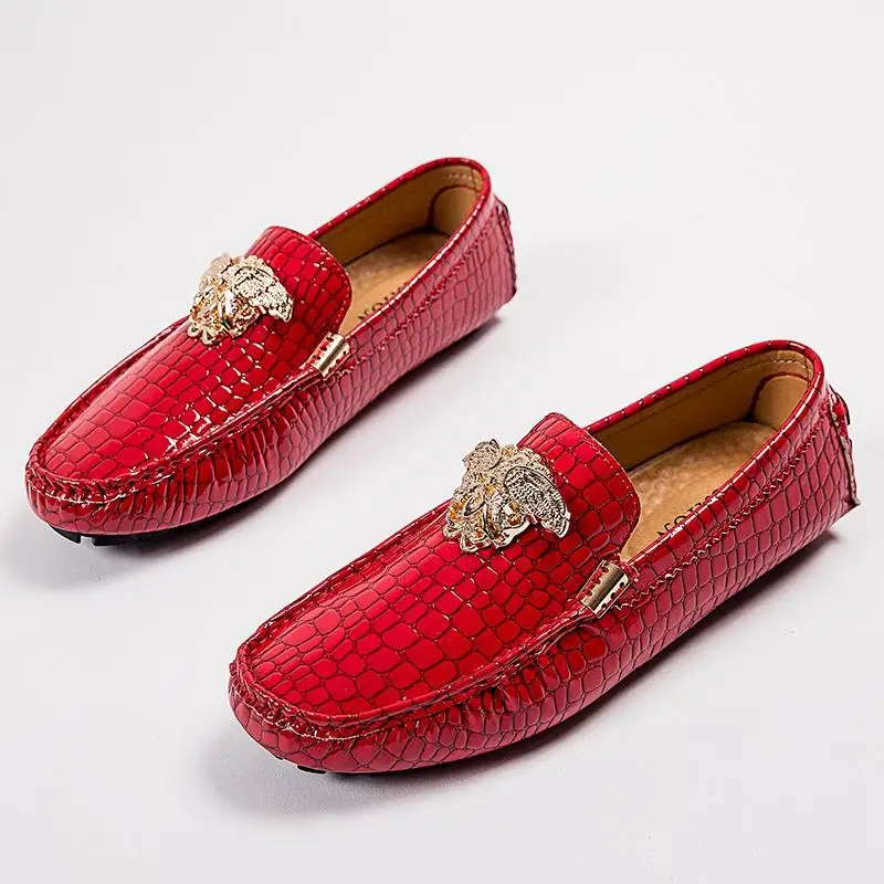 

Qmaigie Men Dress Shoes Men red Shoes Loafers Italian Casual Leather Fashion Luxury brand Summer Stylish Male wedding Shoes