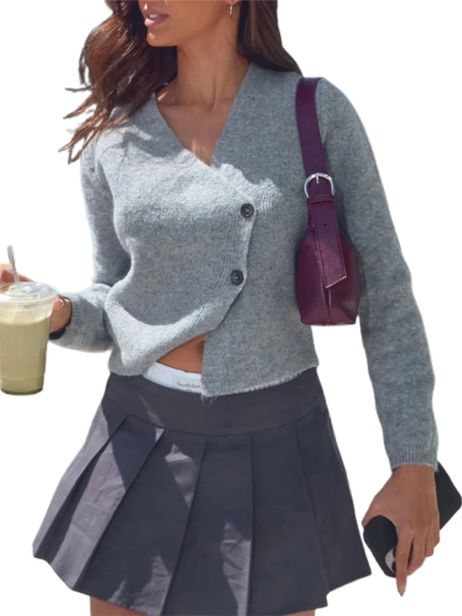 Ladies Fall Cropped Cardigan Sweater with Long Sleeves and V-Neckline Stylish Button-Up Knitwear in Solid Color