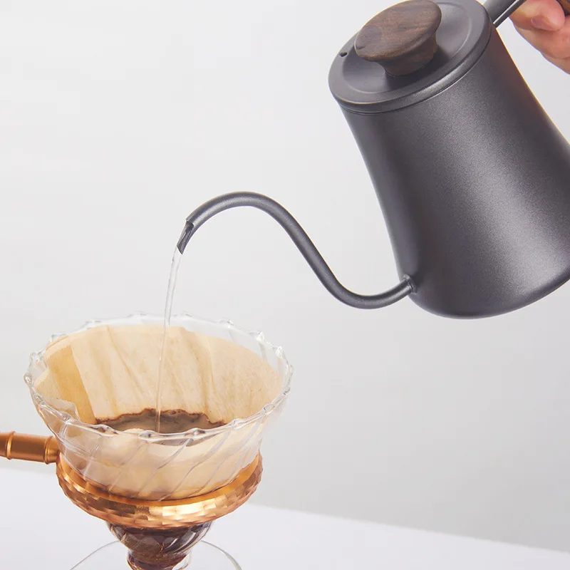 3d model of long spout pot tea
