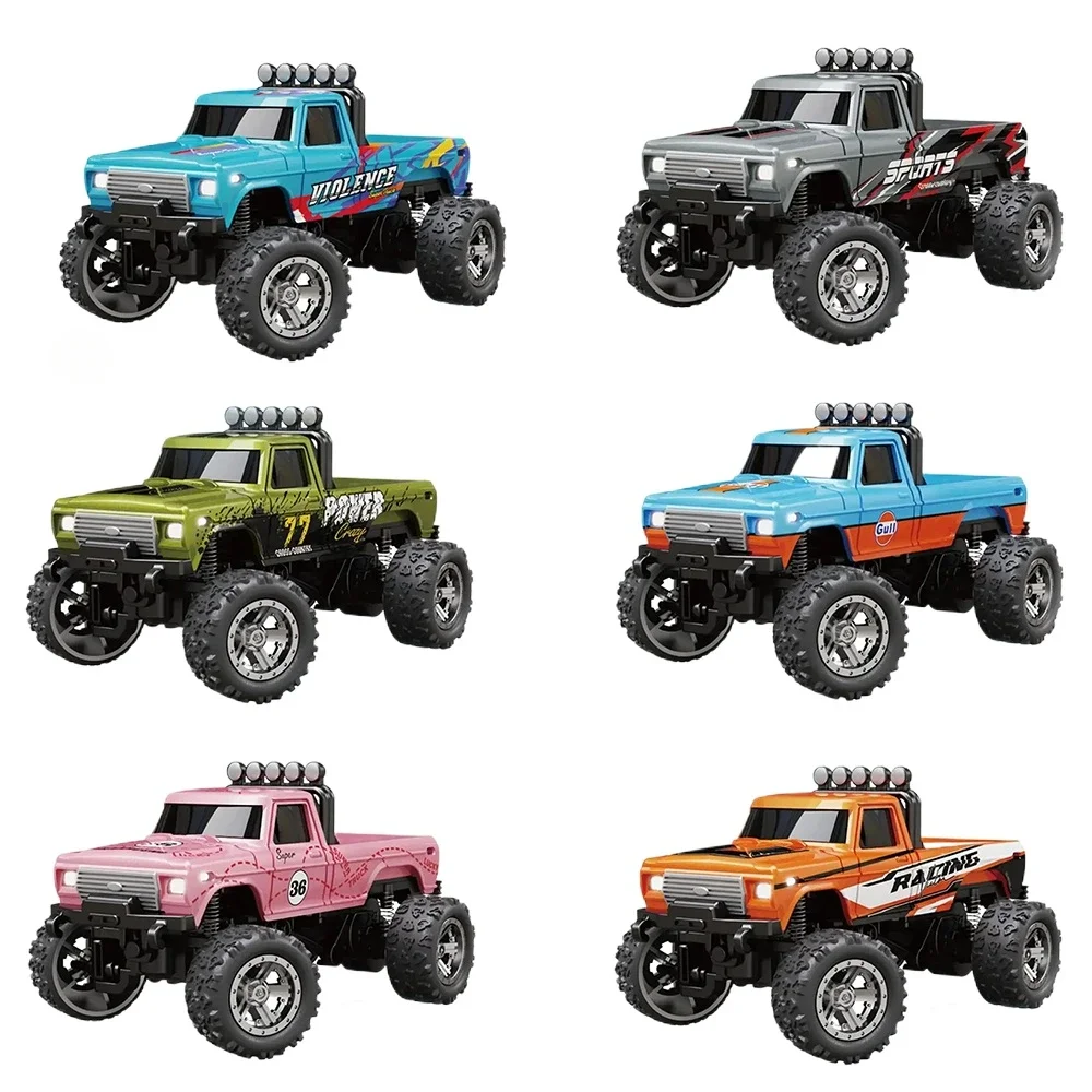 Gros plan sur le châssis et les roues du Crawler Buggy RC 4WD tout terrain