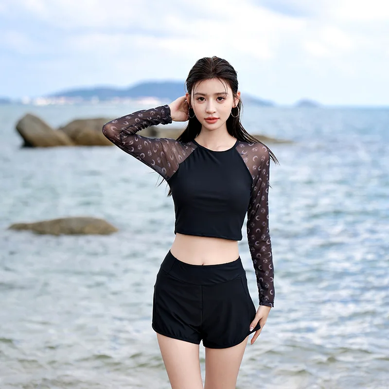 

Korea Women's Swimsuit Color Blocking Split flat Corner Long Sleeve Swimsuit Conservative Belly-shading Thin Spa Swimsuit