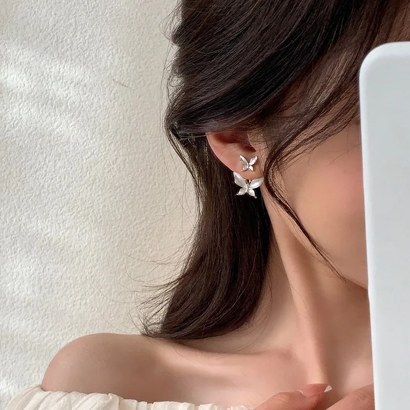 New Cute Double White Butterfly Stud Earrings for Women Temperament Korea Earring Fashion Jewelry Accessory Gift