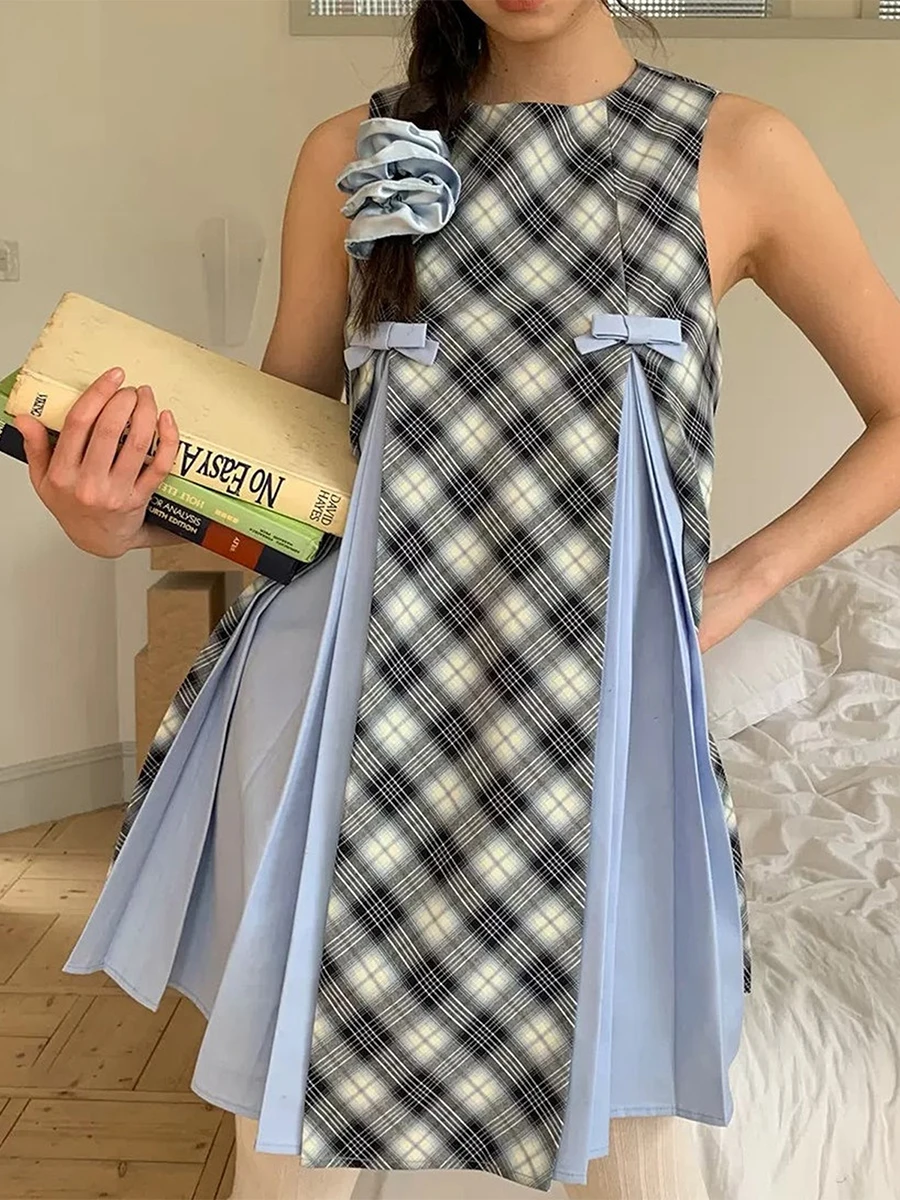 Sleeveless Plaid Mini Dress with Round Neckline and Pleated Skirt Women s Summer Fashion Casual Patchwork Dress