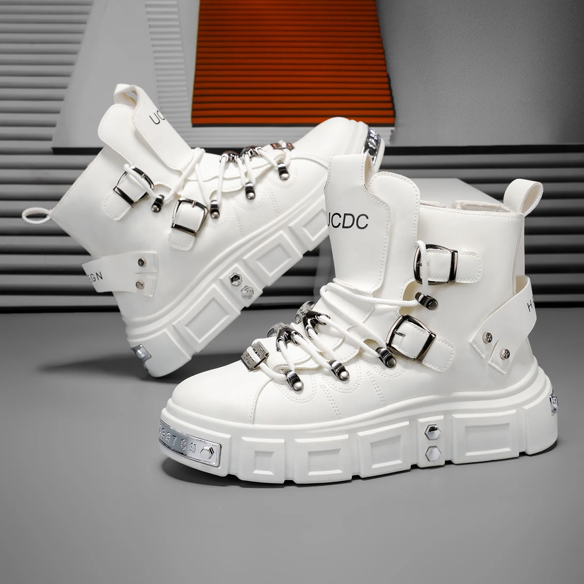 Autumn Men Casual Sneakers High Top Platform Skateboard Punk Metal Vulcanized Shoes Tennis Sports Shoes Lace Up Outdoor Boots 46 5
