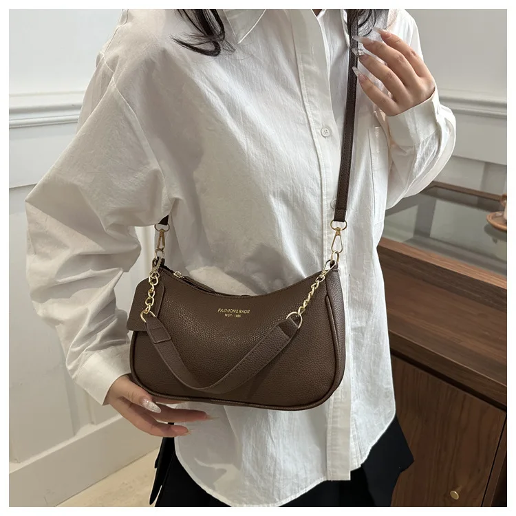 Fashion Classic Letter Graphic Design Solid Color PU Leather Crescent Y2K Underarm Shoulder Bags for Women's Tote Crossbody Bags