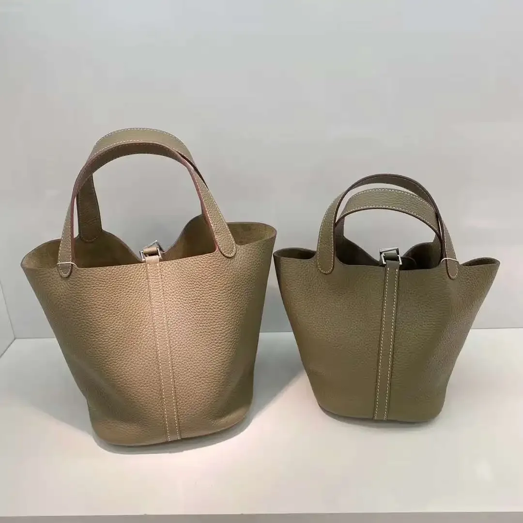 حقيبة يد عصرية من جلد البقر الناعم مع شكل دلو جديد...