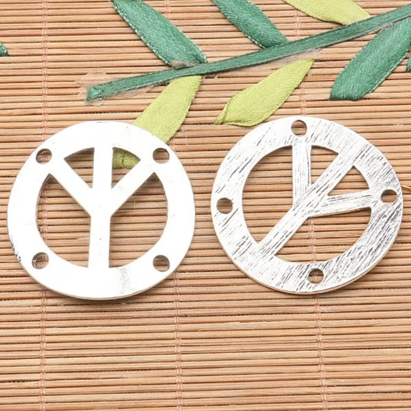 

3pcs 42mm Tibetan Silver Color Round Curved Peace Design 4holes Connector H1566 Charms for Jewelry Making