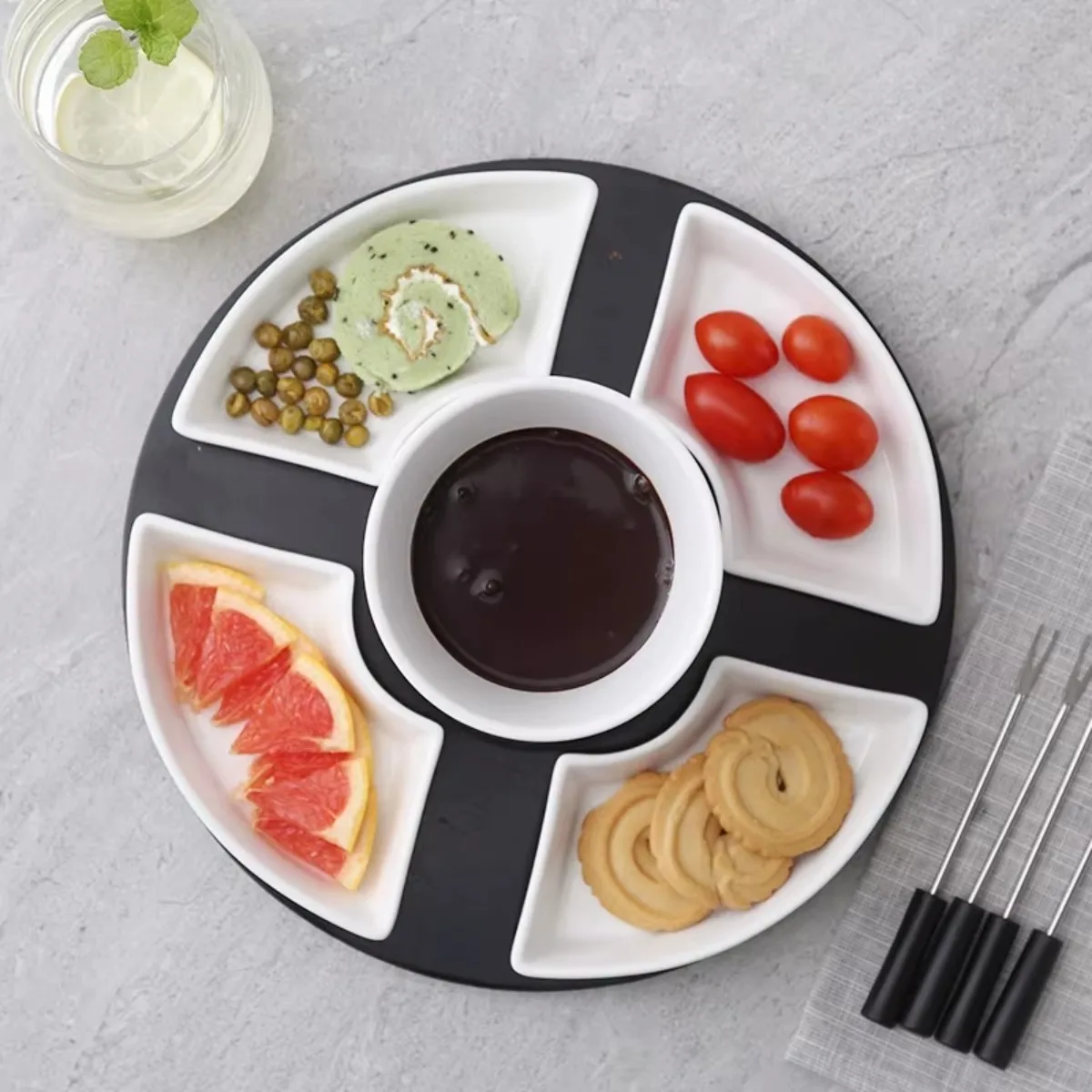 1 set of chocolate chafing dish sauce container ceramic chafing dish butter heater for chocolate caramel dipping sauce.