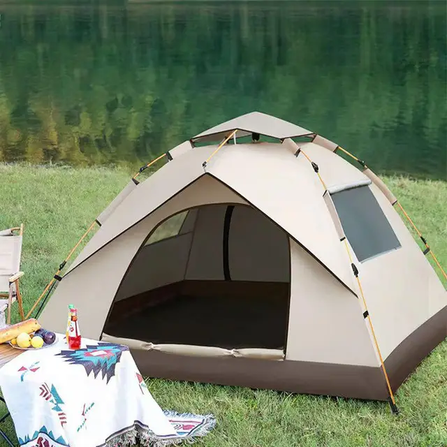 Pop Up Tent 3
