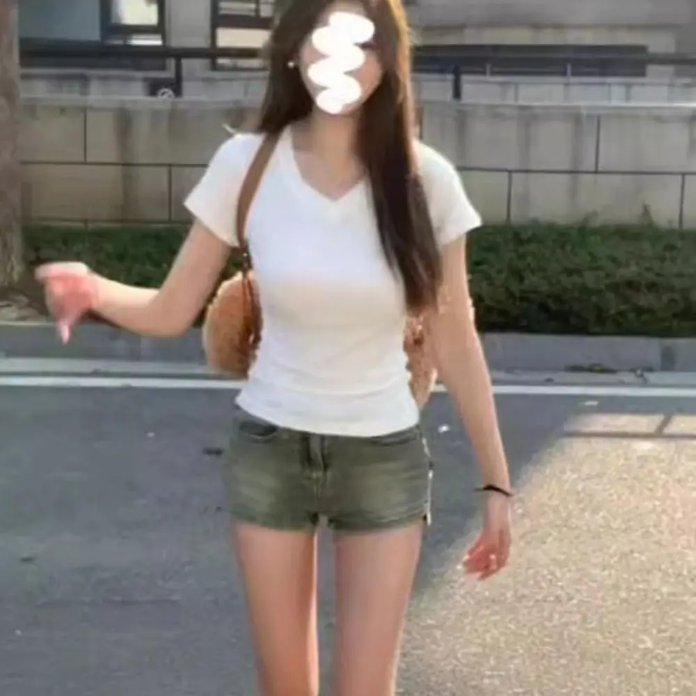 Slide image 2c09b05a4d1b4f6eb8541e6e143dcf4d