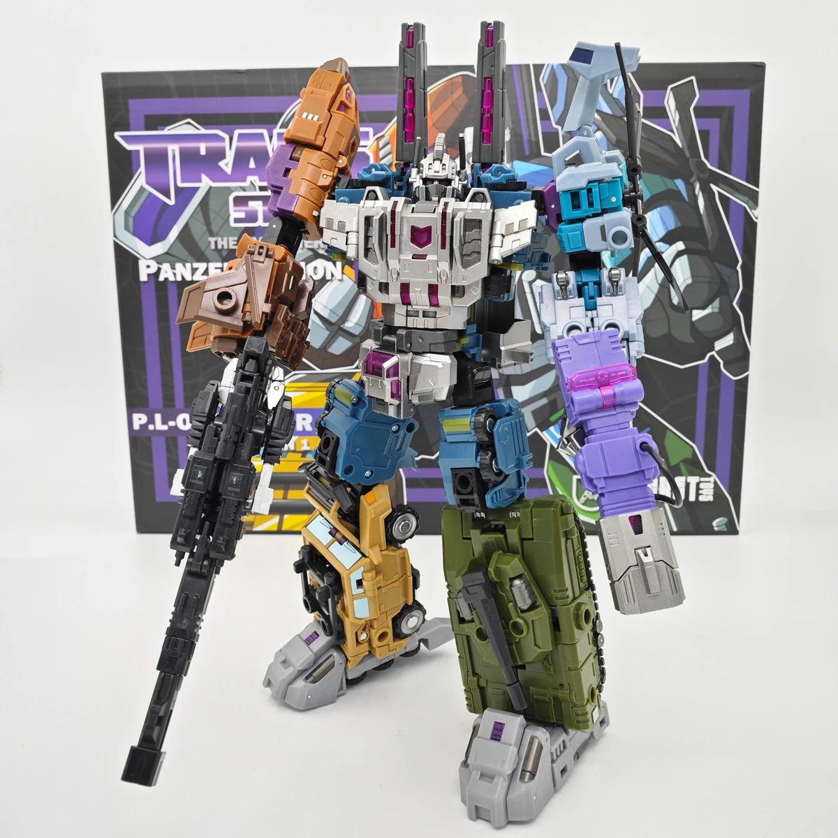 

PocketToys Transformation Bruticus 5 in 1 PT05 PT-05 Combo G1 Battle Titan 27cm Action Figure Toy Collectible Gift