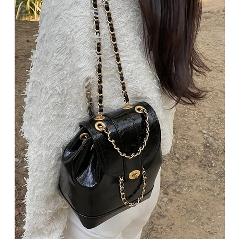 

Jenny&Dave Fashion Girl Ins Blogger Student Casual Single Shoulder Bag Women Retro Oil Wax Leather Chain Backpack Female