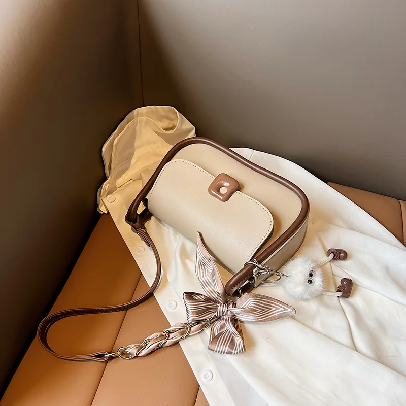 Popular Small Bag Women's New Summer Versatile One Shoulder Crossbody Bag with Popular Texture Underarm Square