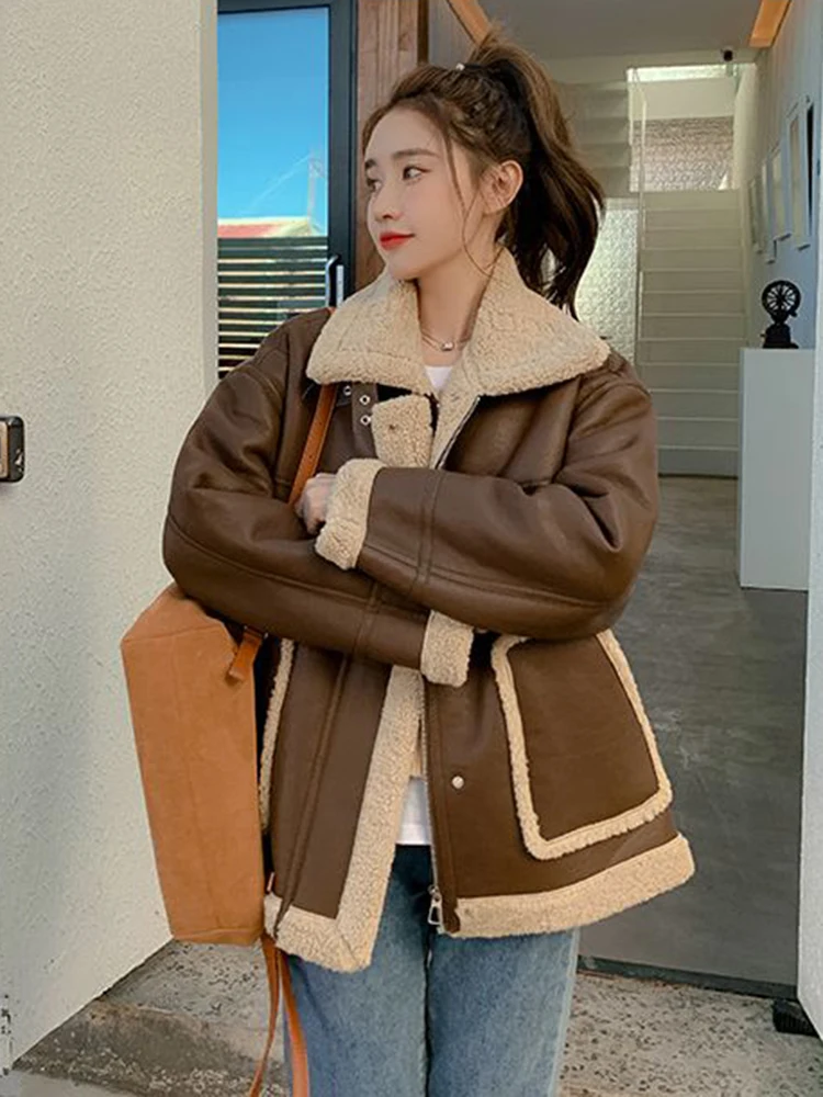 

2023 Autumn and Winter New Women's Lamb Fleece Polo Collar Spliced Leather and Fur One Piece Double sided Jacket Coat Streetwear