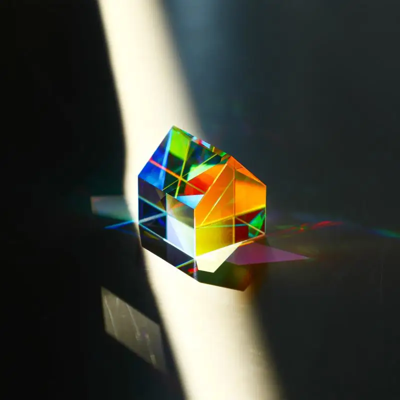 Aurora Cube Prism Light Trembles Same Colour To Universe Gift optical prisms photography prism