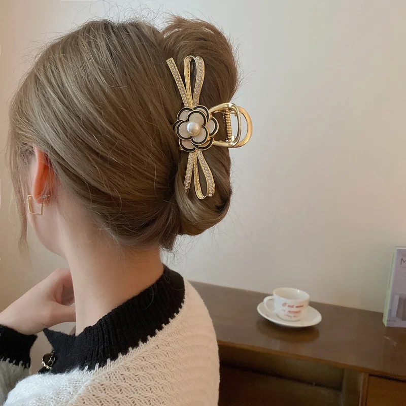 Luxury Hair Claw Clips Rhinestone Bowknot Pearl Camellia Hair Clips