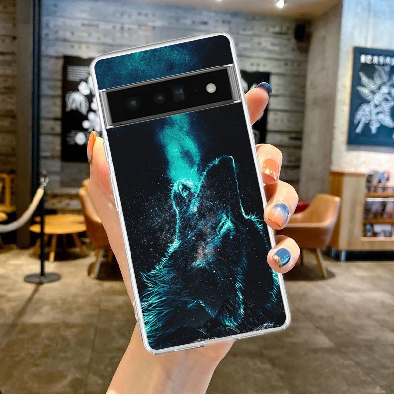 Moon Roaring Wolf Shockproof Transparent Phone Case Cover