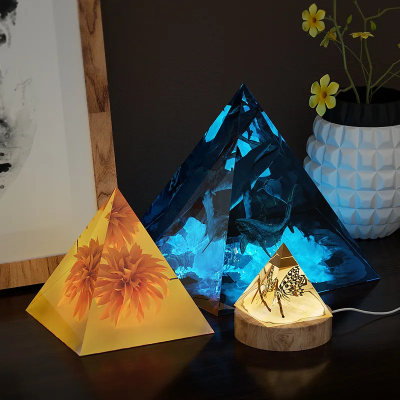 DIY Crystal Epoxy Resin High Lens Surface Pyramid with Triangular