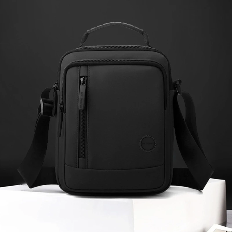 Men Large Capacity Messenger Bag Travel Crossbody Bag Male Casual