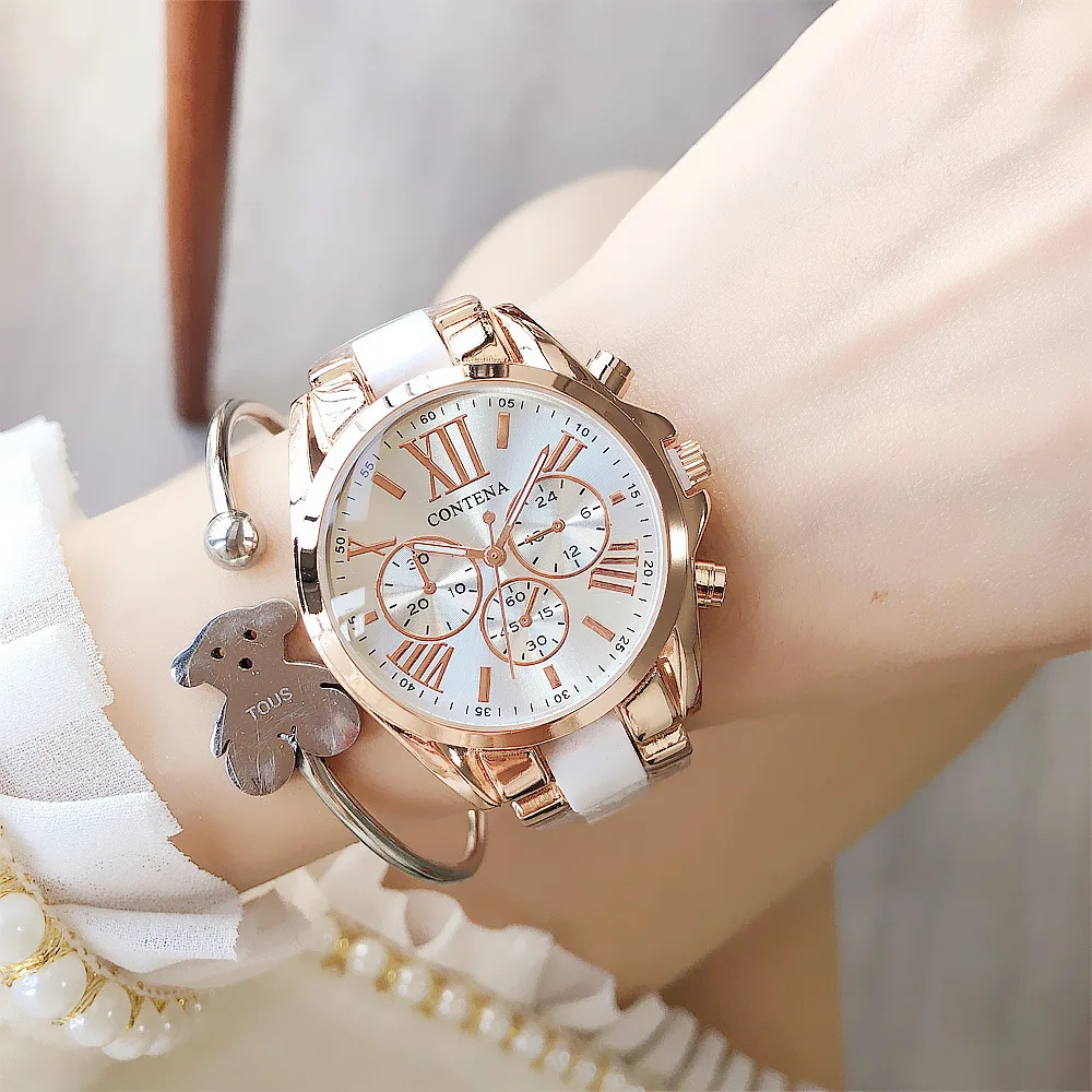 Montre Femme Juicy Couture En Acier - Cadran Blanc, Bracelet Argenté - Occasion - État à Vérifier En Photo