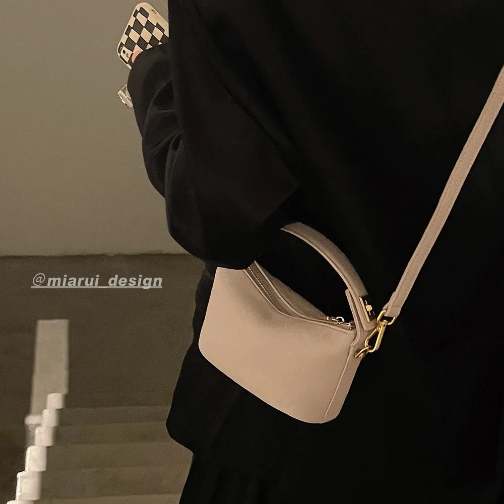 Mini Box Soft Leather Cloud Cute Bag Shoulder Messenger Chain Mobile Phone Bag Crossbody Small Sling Bags for Women Luxury