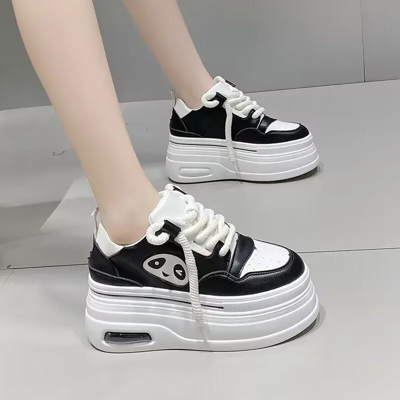 Chunky Women's Fashion Sneakers Trainers Casual Vulcanize Sport Shoes Casual Fashion Platform Sneaker baskets femme compensées