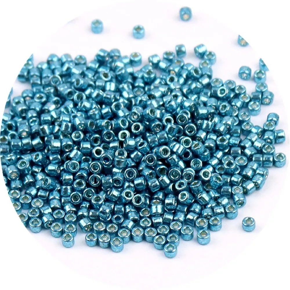 720 Piece Set of 2mm Metallic Glass Beads
