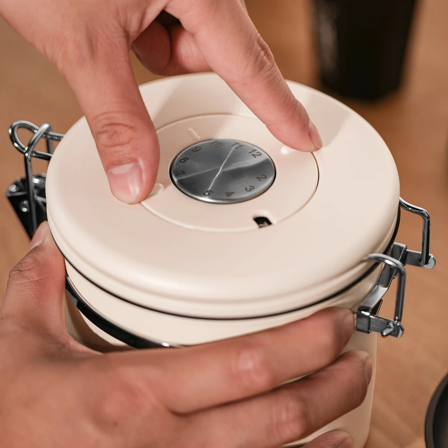 Upgrade your coffee storage with this elegant, durable premium jar for long-lasting organization and stylish d&eacute;cor-Experience