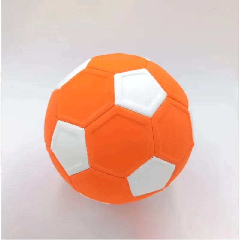 The 5th Curve Football Casual Youth Orange Training Game Has A Beautiful and Practical Appearance, Which Can Better Train