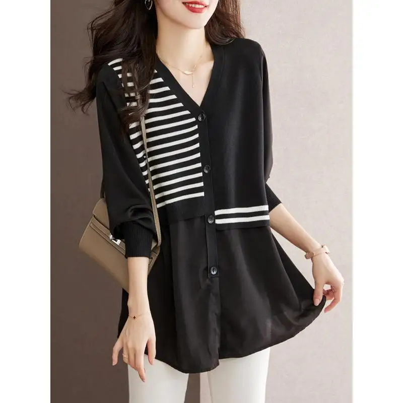 

Medium Length Fashion Ladies Spliced Striped Two Fake Pieces Cardigan V-Neck Black Navy Blue Colour Wear Out Lantern Sleeve Slim