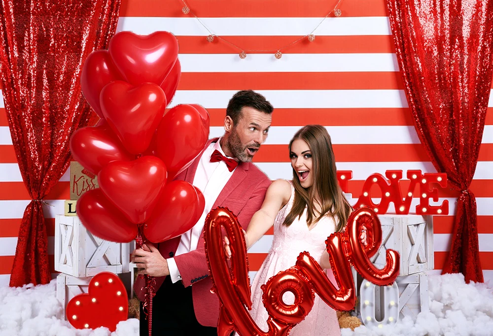 Valentines Day Backdrops Red White Strips Love Heart Bear Photography Background Party Decor Photo Studio Props W-63