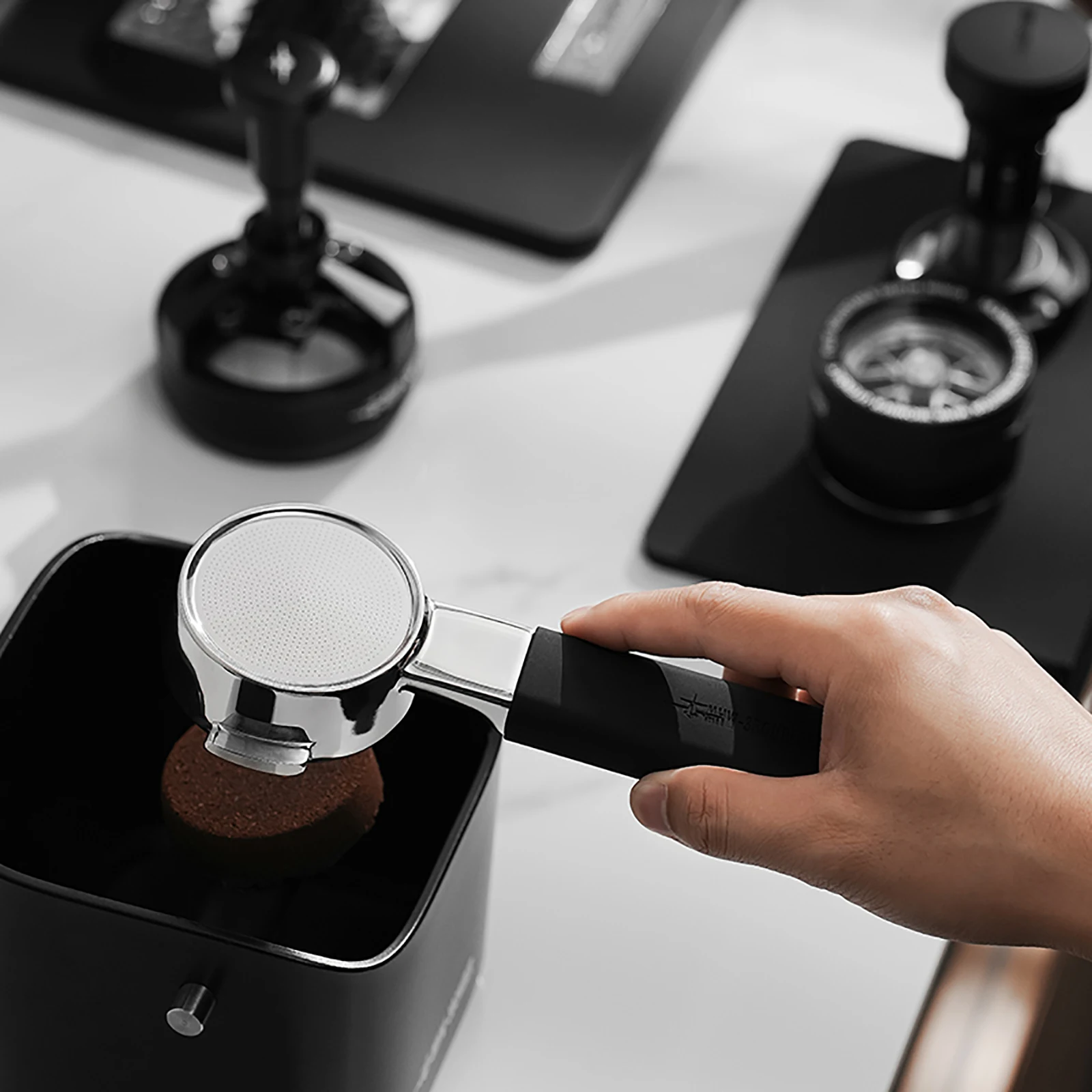 MHW-3BOMBER Bottomless Portafilter 54mm - Compatible With Breville Barista Express/Pro/Touch