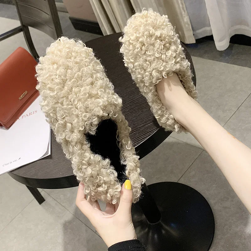 Net red fur shoes women wear fashion autumn and winter new plus velvet lamb hair a pedal flat shoes women's