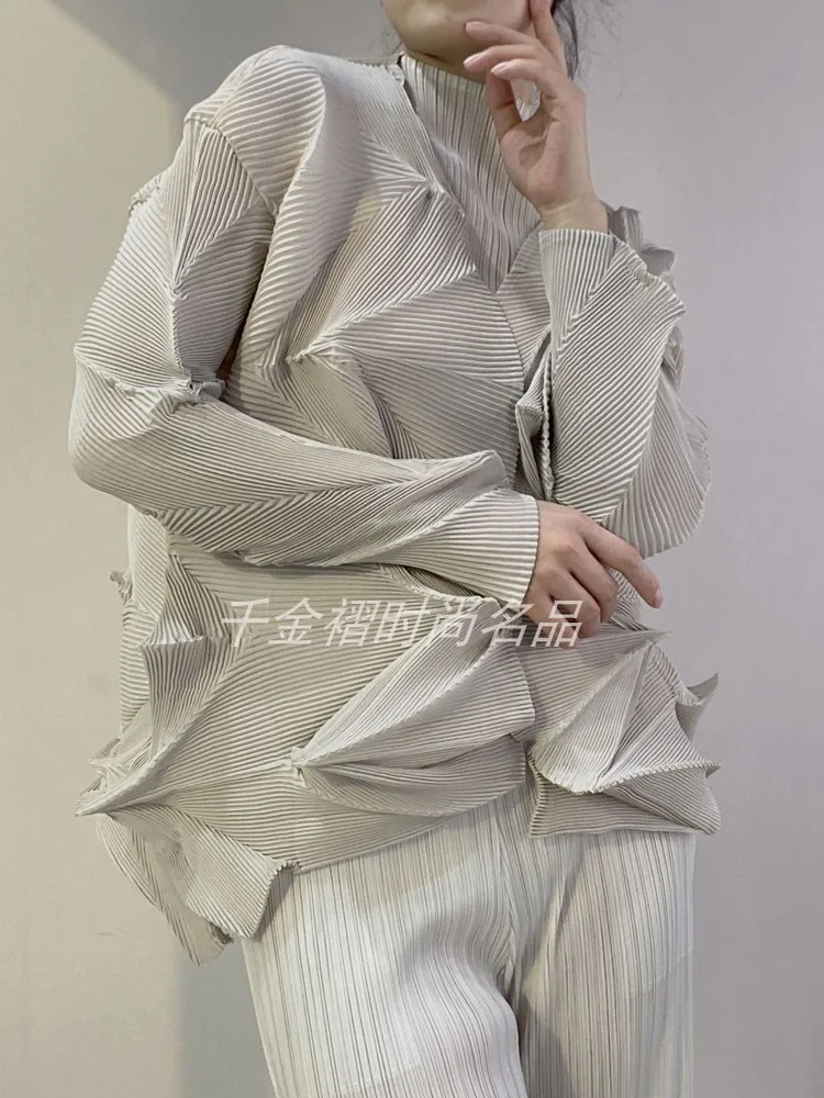 Women jacket Coats Miyake Pleated Fashion Solid Loose Large Size Long Sleeve High Street Cardigan Outerwear & Coats Tide