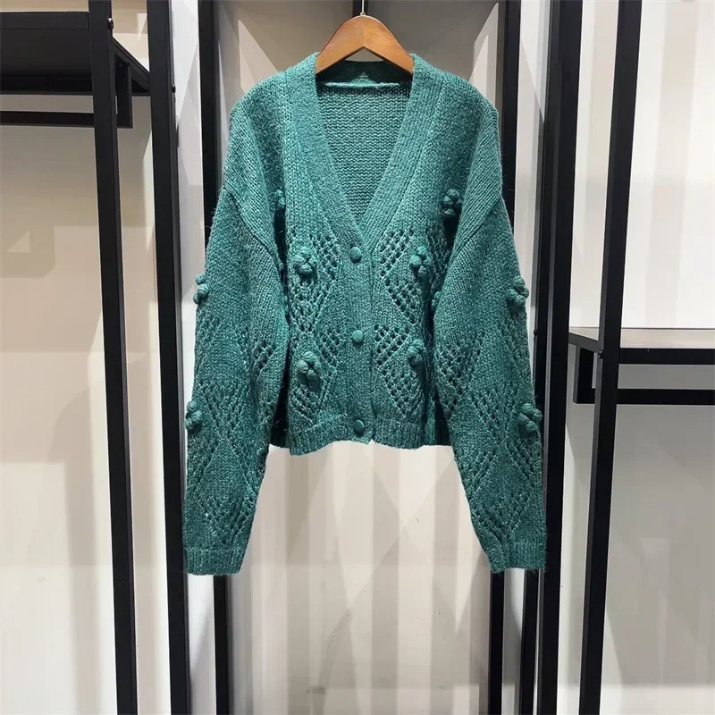 2024 여성용 복고풍 크로셰 브이넥 할로우 퍼 볼, 단색 울 혼방 루즈 가디건, 가을 및 겨울