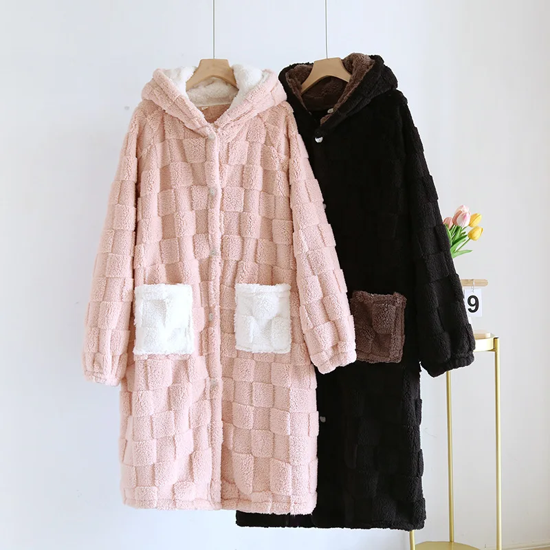 2026 New Autumn/Winter Couple Sleeping Robe, Fleece and Thickened Home Bathrobe, Men's and Women's Home Clothing Robe Bath Robe S203c8fea3b1e4708ac701913f8096a50r