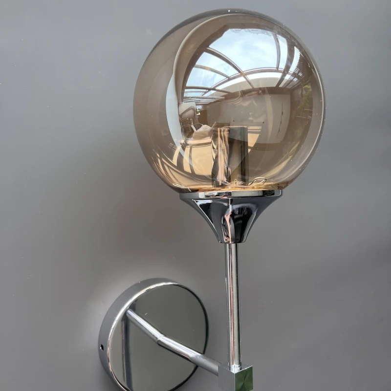 Lamp details