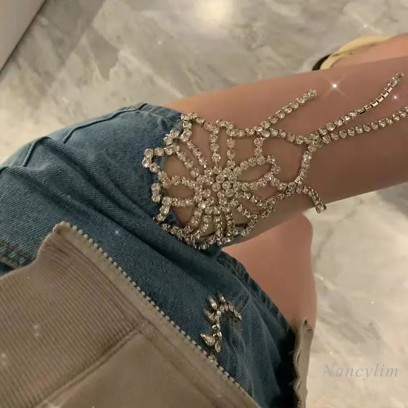 2024 Summer Blue Denim Shorts Retro Younger Personality Stitching Heavy Industry Drill Chain Slimming High Waist Jean Shorts