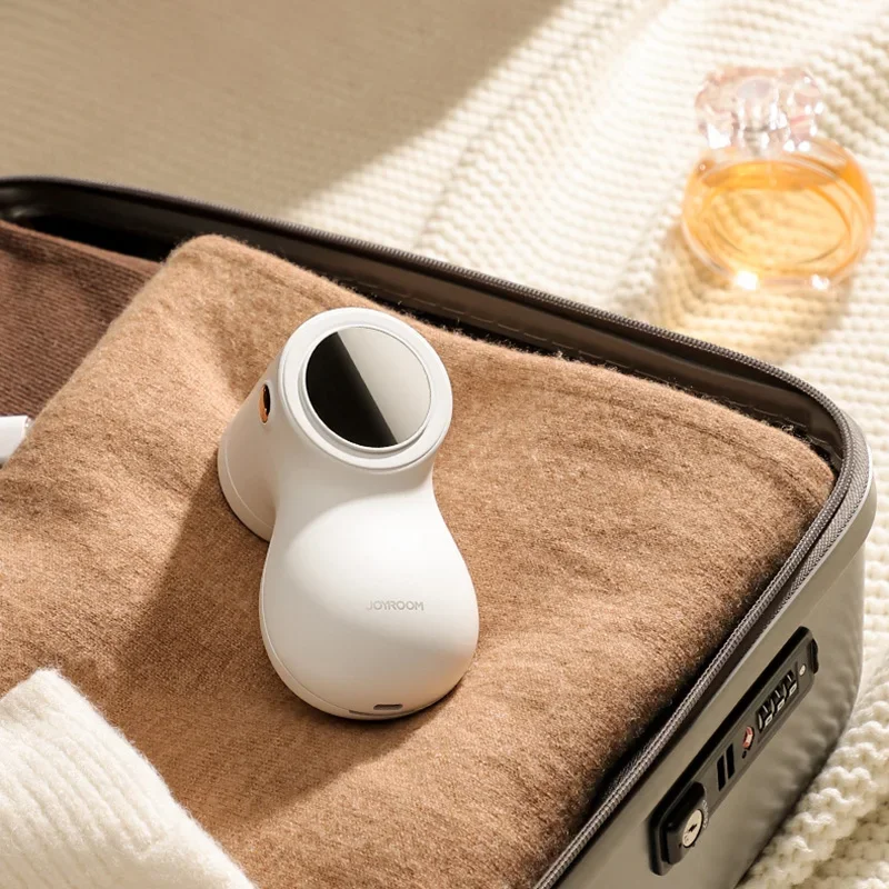 Description Picture 3 of itemPortable Lint Remover Compact Electric Hairball Trimmers Rechargable Lint Fluff Pellet Remover Machine for Home or Travel