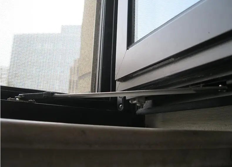 dentro, casa conectando suporte Hardware, ponte quebrada janela e vento