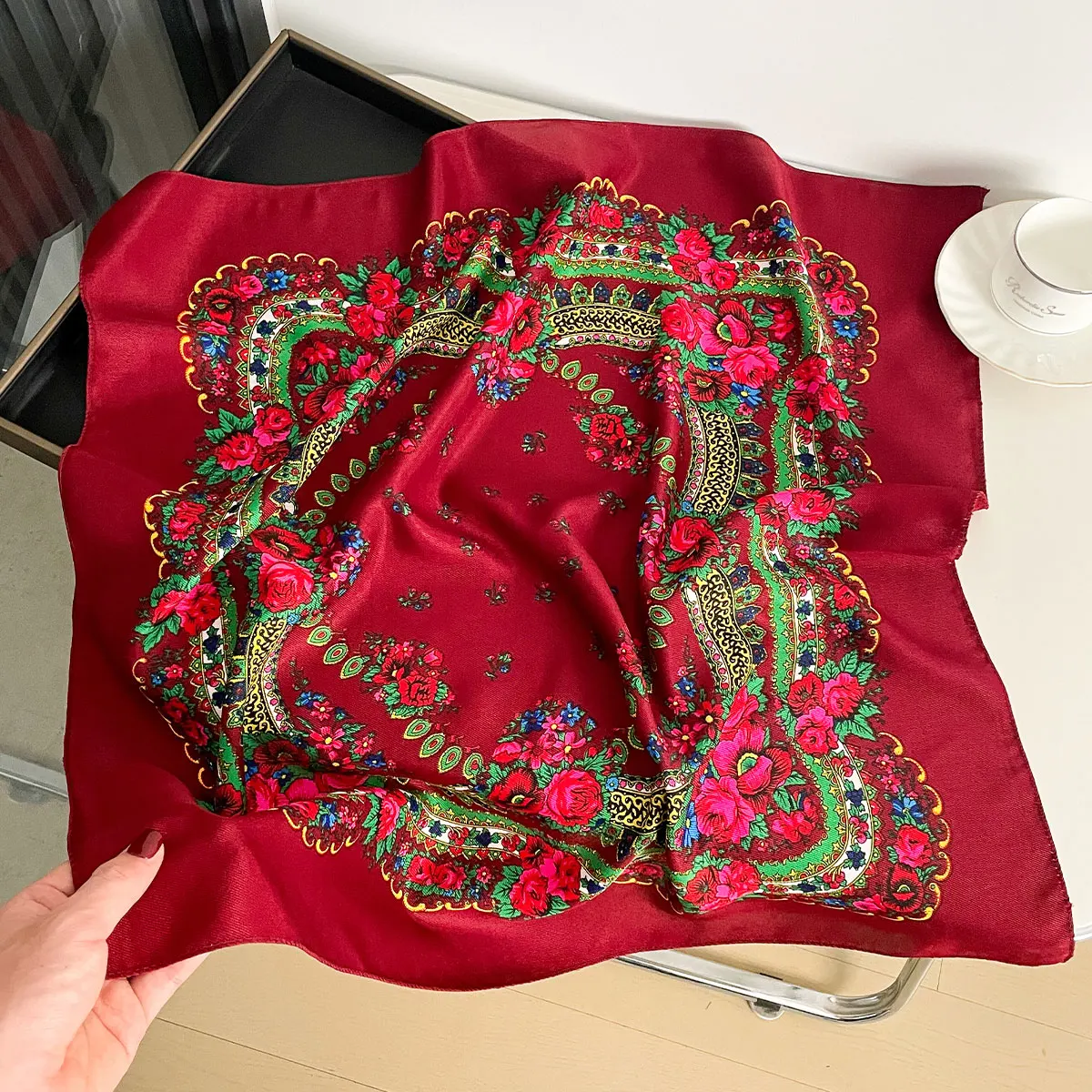 70X70CM Hochwertige Quadratische Mode Schal Frauen Floral Baumwolle Bandanas Dame Schals Hijab Stirnband Zubehör Taschentuch Haar – Detail 20