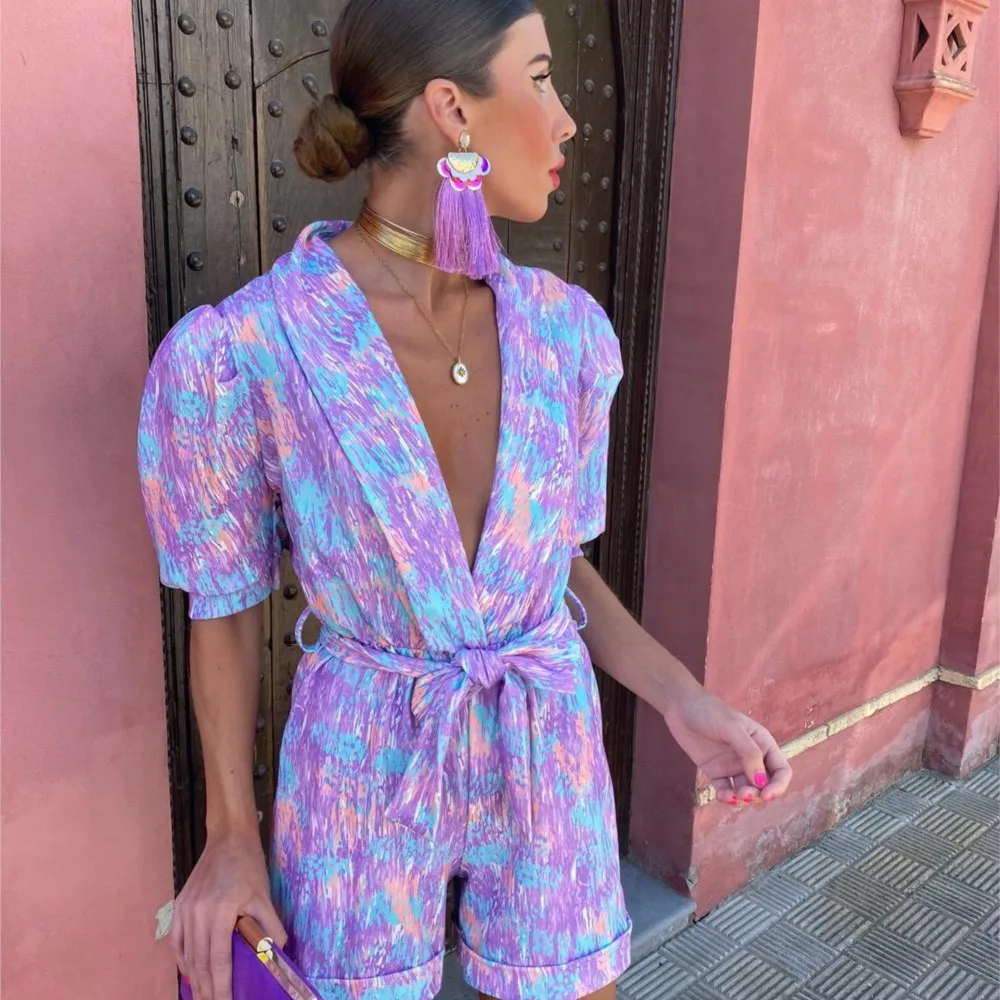 Jumpsuit Women 2024 Sexy V Neck Short Sleeve Print Belt Elastic Waist Pocket Shorts Jumpsuits Summer Outfits 2023 Bodysuit