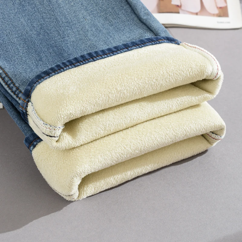 Y2k Pants Jeans for Woman Winter Fleece Lined 2025 New Thick Warmth Slim Wide Leg Straight Trousers Fashion casual 2