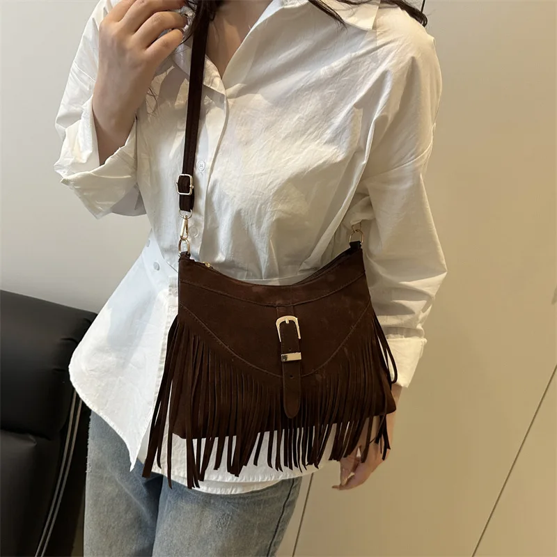 Trendy Women's Shoulder Bag Summer New Tassel Crossbody Bag Vintage Personality Tote Bag Fashionable Polyester Lining 크로스백