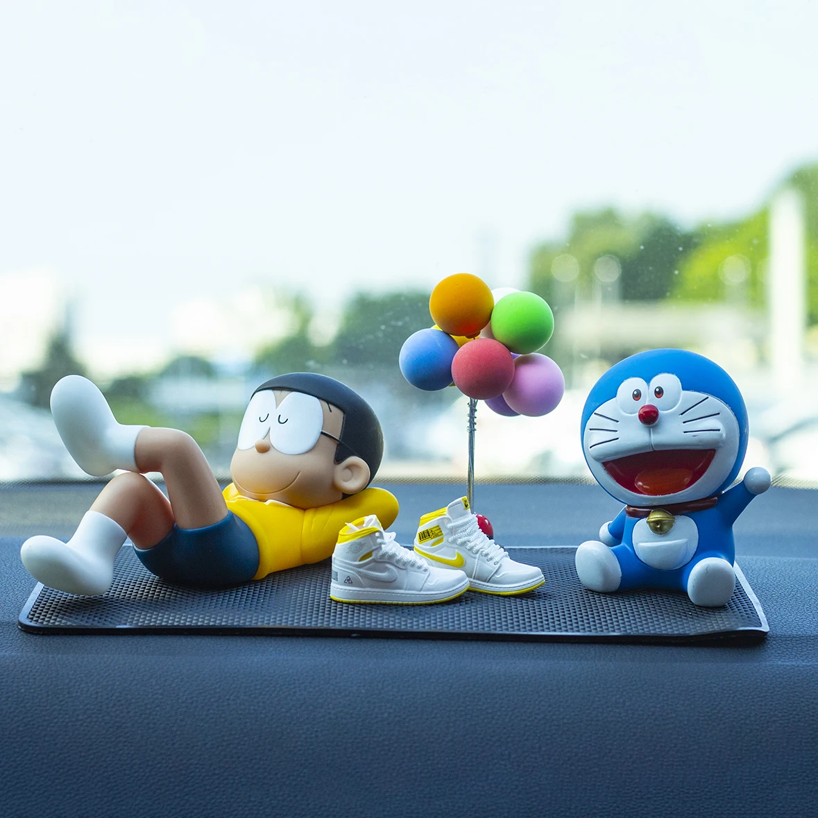

Anime hand-made Doraemon Doraemon sleeping Nobita car decoration interior home desktop cake decoration men women birthday gifts