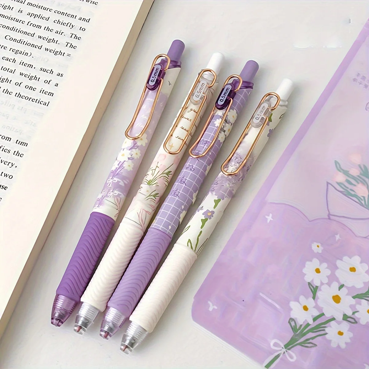 Cute Floral Gel Pen Retractable Gel Pen 0.5mm Quick-Drying Black Ink Pen Cute Fine Point Smooth Writing Pen 4pcs gel pens